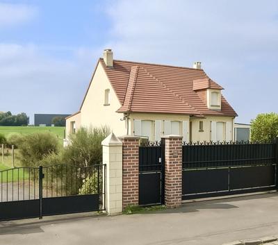 Maison - 192 m² - 6 pièces