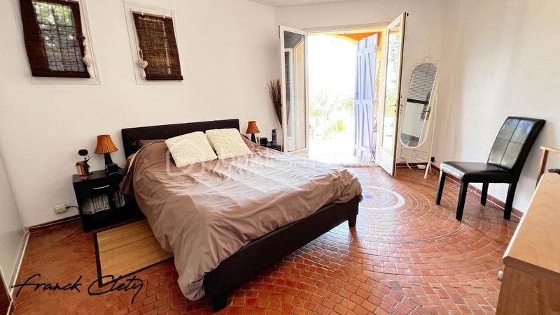 Villa - 175 m² - 6 pièces