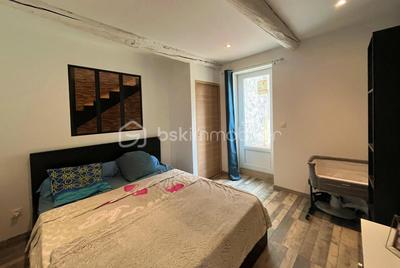 Maison - 87 m² - 4 pièces