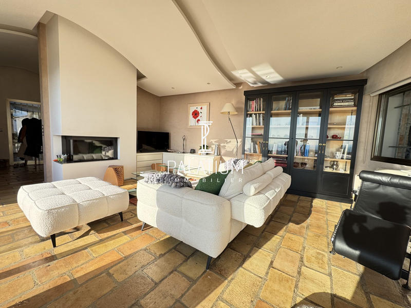 Bastide - 228 m² - 6 pièces