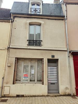 Maison - 65 m² - 5 pièces
