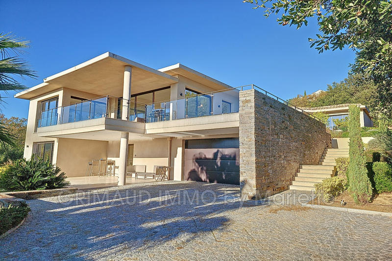 Villa - 306 m² - 7 pièces