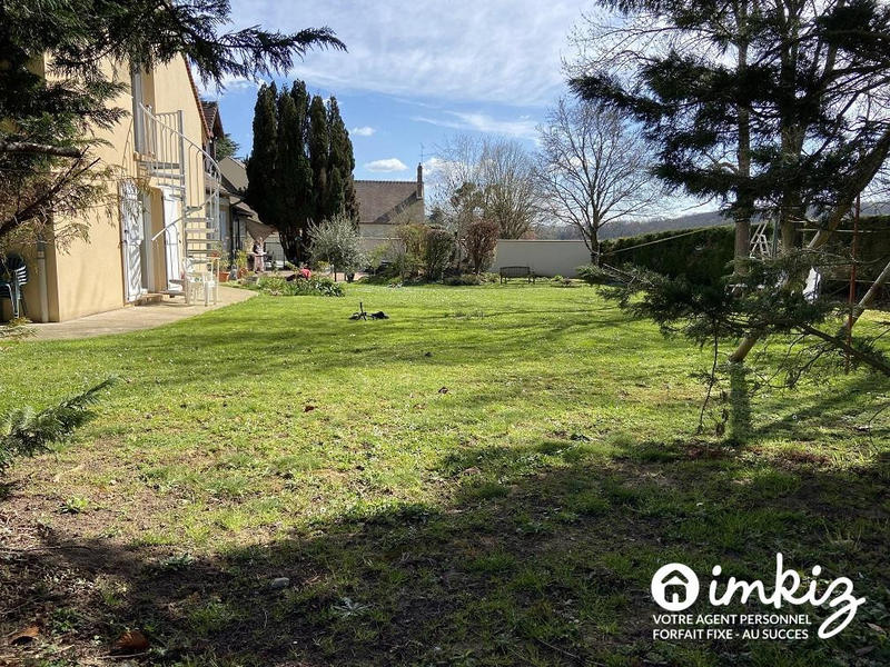 Maison - 269 m² - 10 pièces