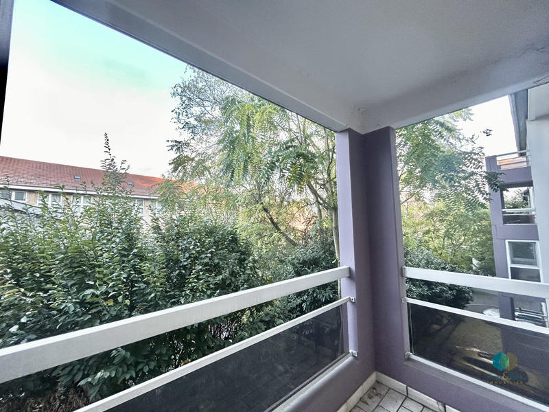 Bureau - 59 m² - 2 pièces