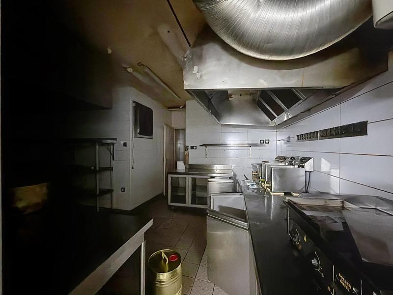Local commercial - 120 m²