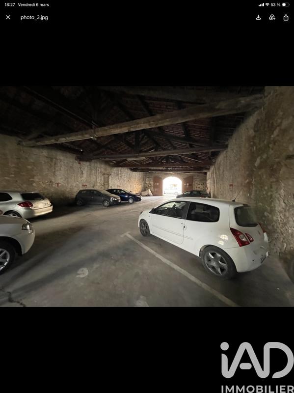 Parking - 300 m²