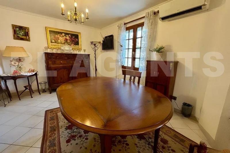 Viager - Pavillon - 105 m² - 5 pièces