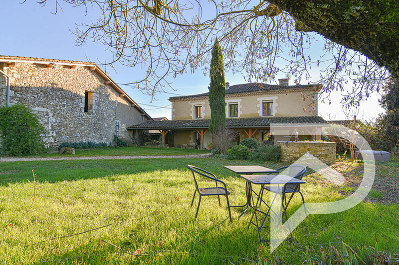 Maison - 131 m² - 4 pièces