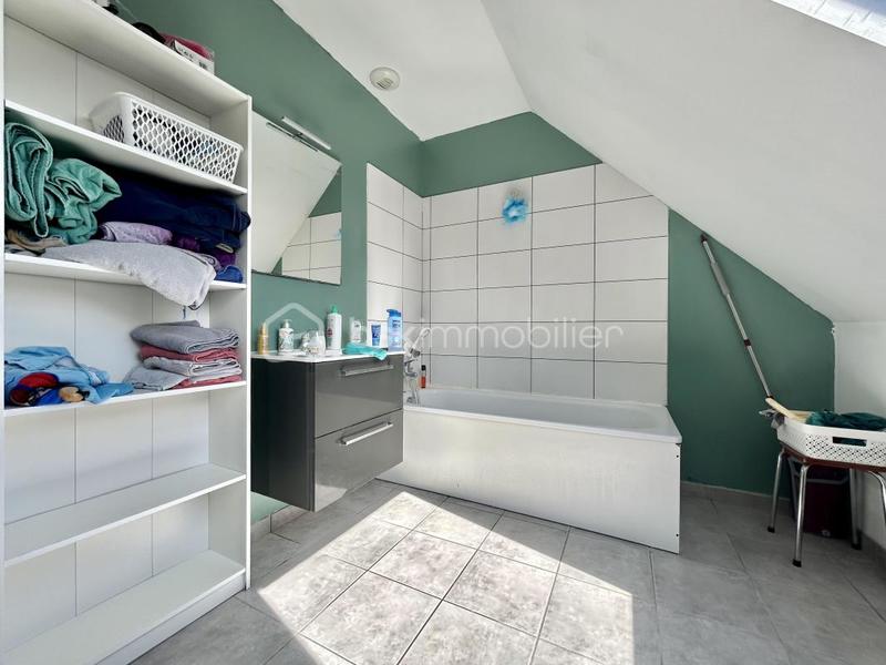 Maison - 105 m² - 5 pièces