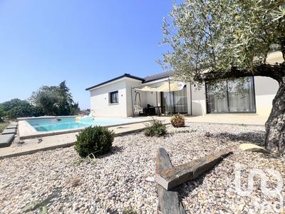 Maison - 121 m² - 4 pièces