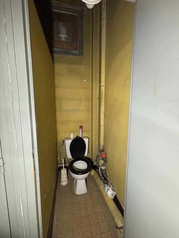 Local commercial - 45 m² - 3 pièces