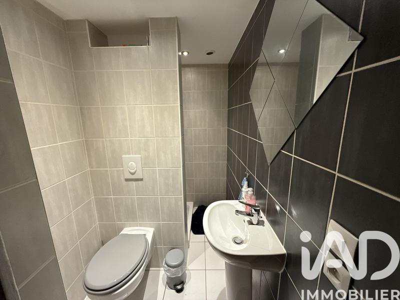 Maison - 179 m² - 7 pièces