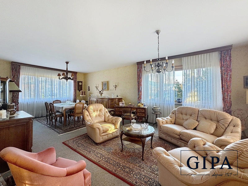 Maison - 160 m² - 5 pièces