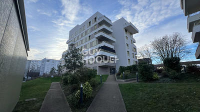 Appartement - 75 m² - 3 pièces