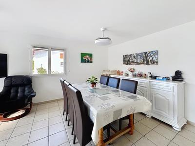 Maison - 107 m² - 4 pièces