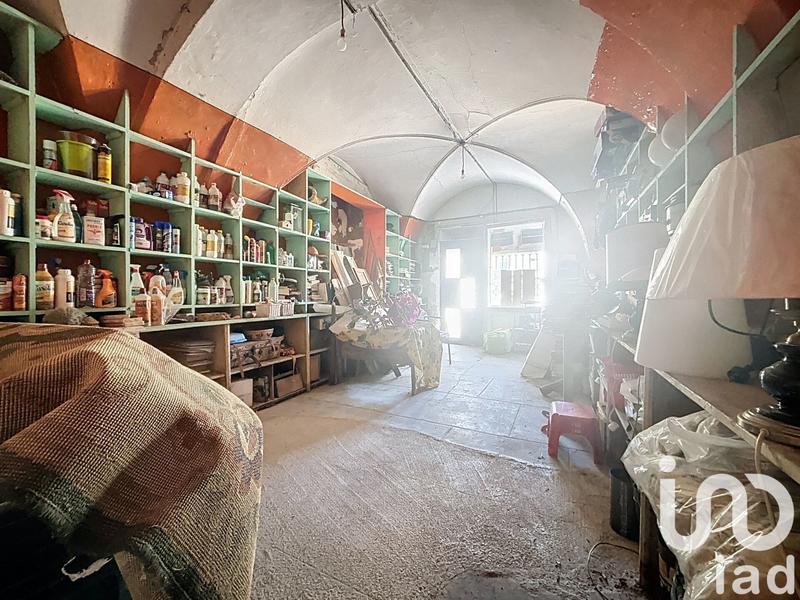 Maison de village - 775 m² - 15 pièces