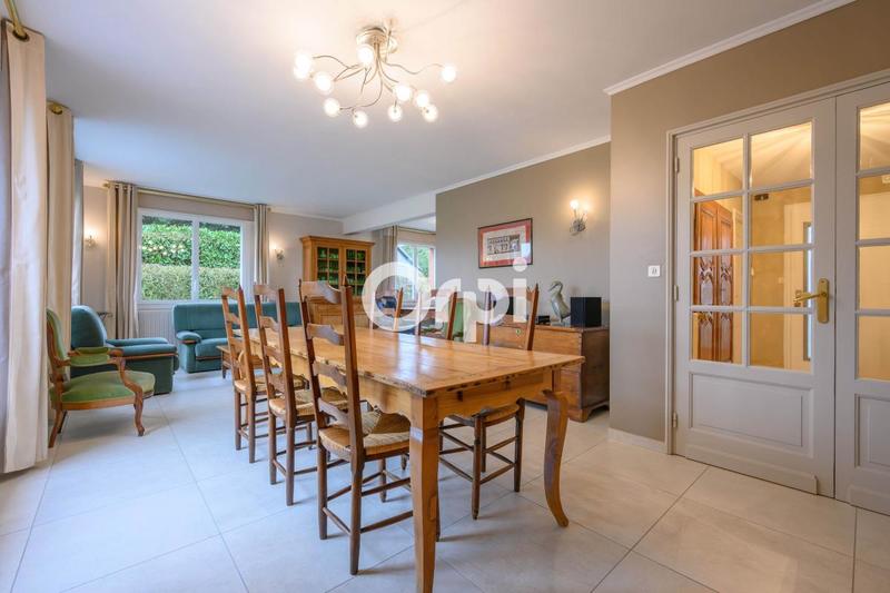 Maison - 154 m² - 6 pièces