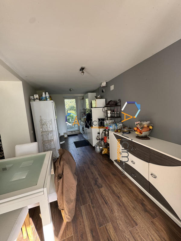 Maison - 77 m² - 3 pièces