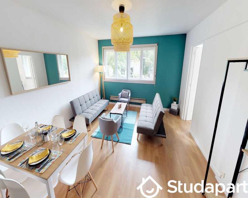 Chambre - 100 m² - 1 pièce