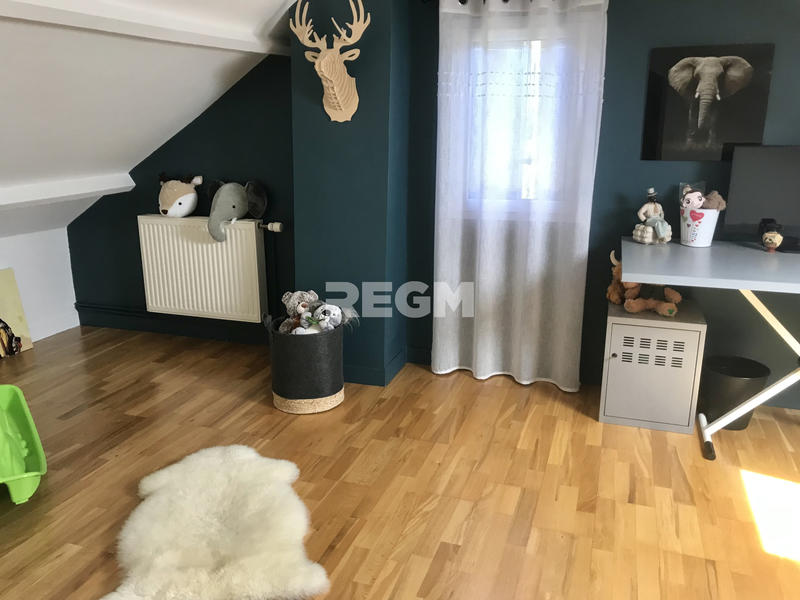 Maison - 130 m² - 5 pièces