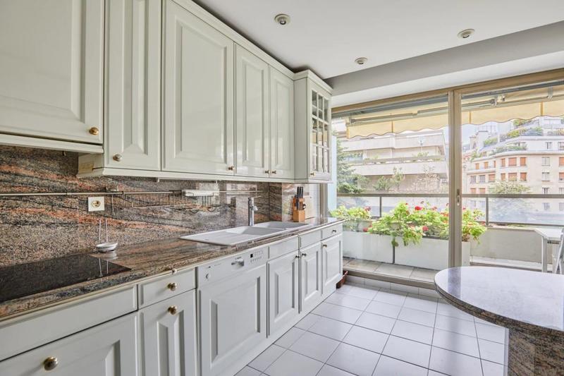 Appartement - 121 m² - 4 pièces