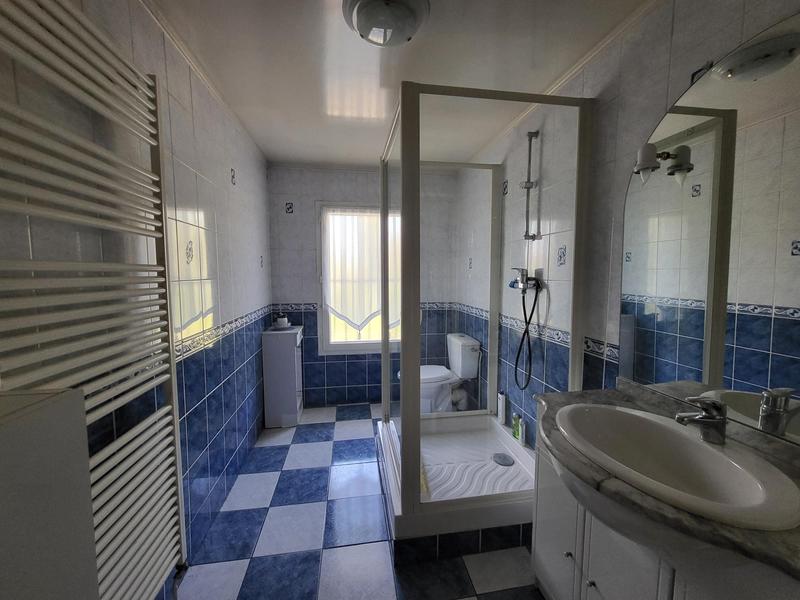 Maison traditionnelle - 81 m² - 5 pièces