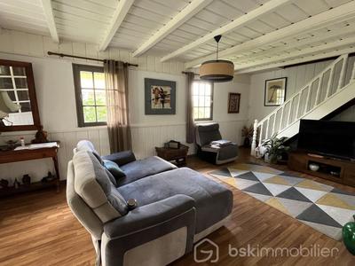 Villa - 200 m² - 8 pièces