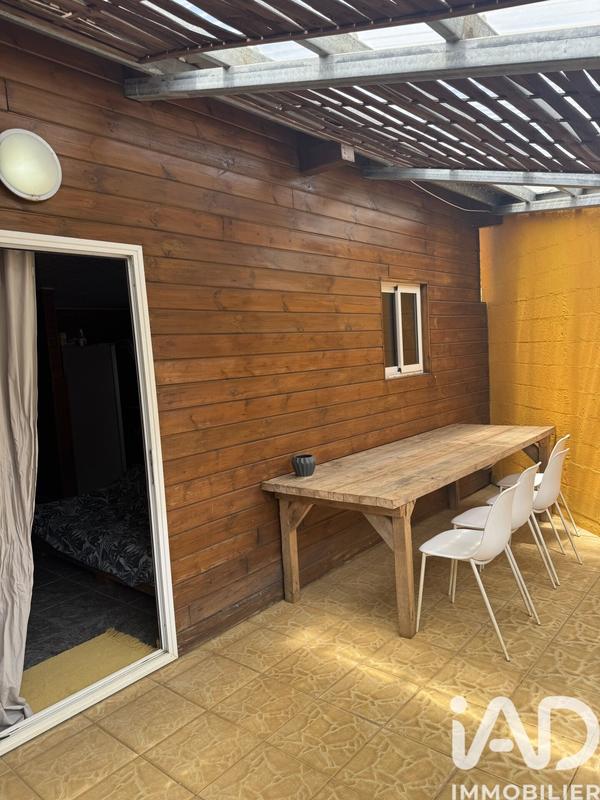 Maison - 251 m² - 7 pièces