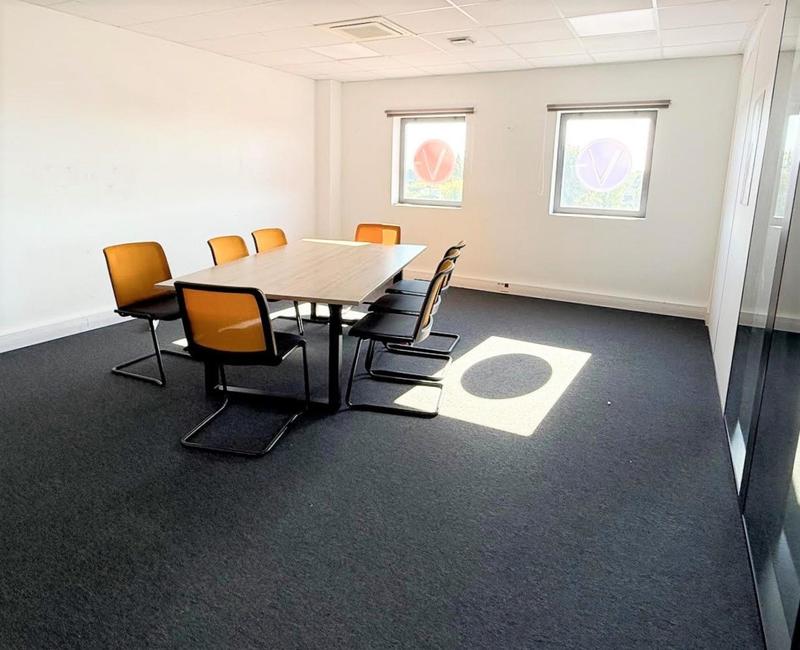 Bureau - 145 m² - 3 pièces