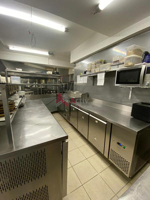 Fonds de commerce - Magasins - 300 m²