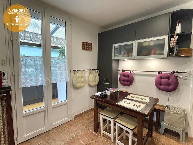 Maison - 167 m² - 7 pièces