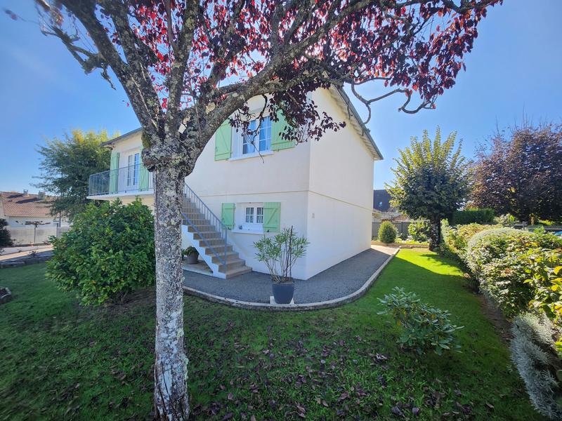 Maison - 103 m² - 5 pièces