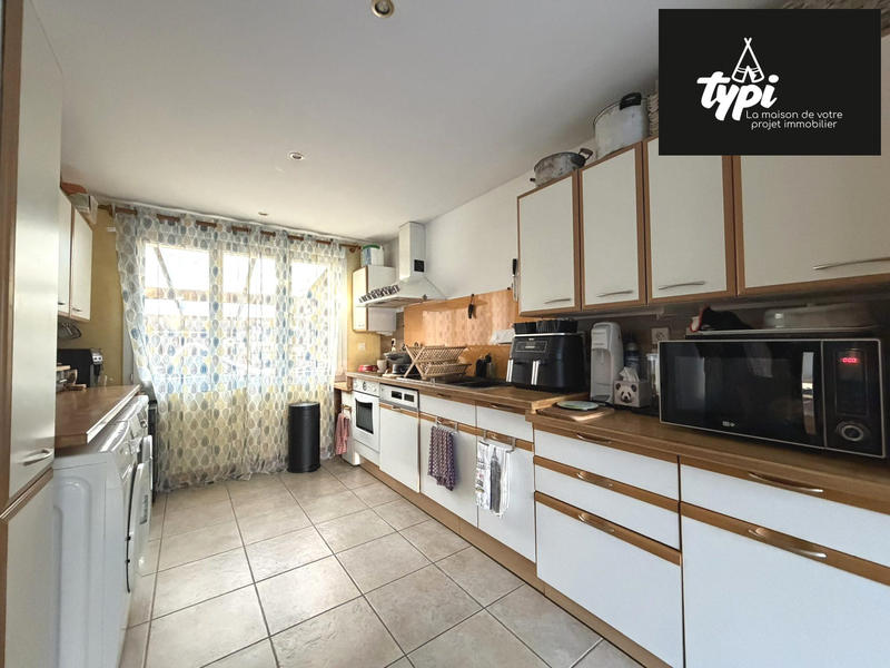 Maison - 148 m² - 8 pièces