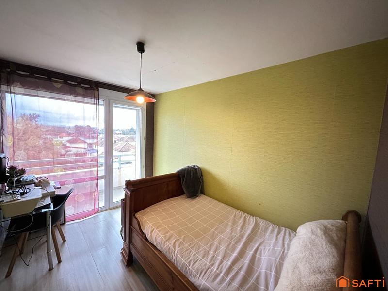 Appartement - 80 m² - 4 pièces