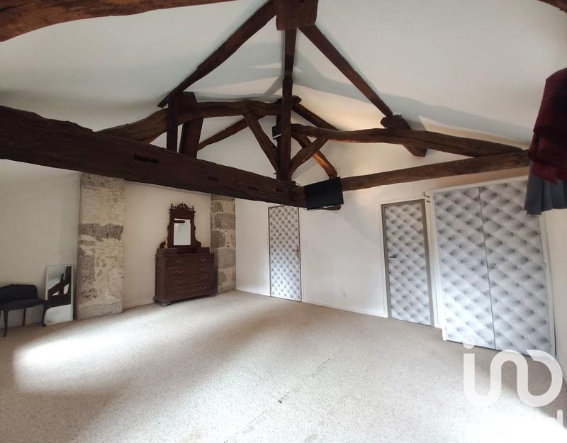 Maison - 344 m² - 10 pièces