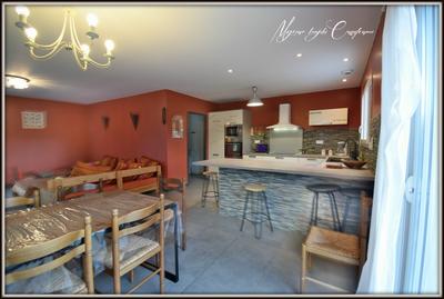 Maison - 123 m² - 5 pièces