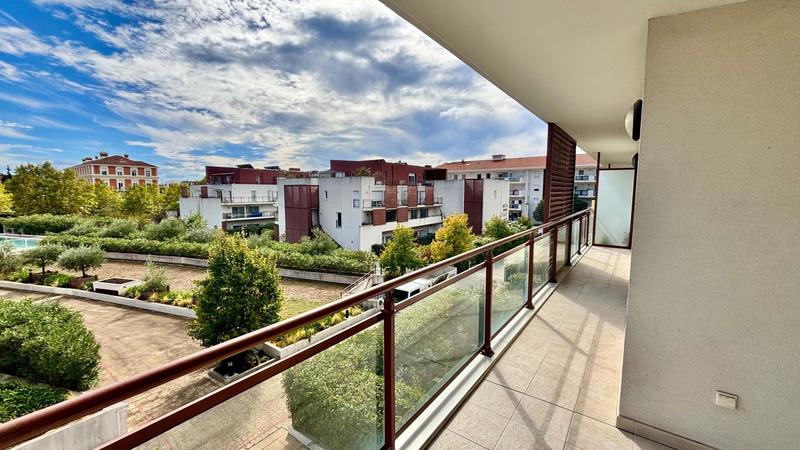 Appartement - 64 m² - 3 pièces