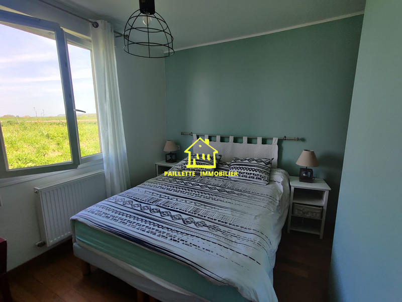 Maison - 210 m² - 8 pièces