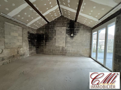 Local d'activités - 250 m²