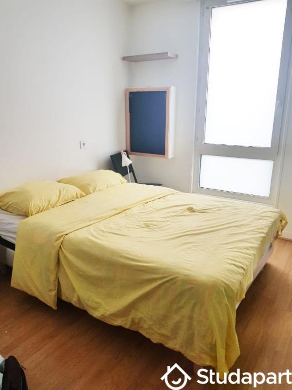 Chambre - 10 m² - 1 pièce