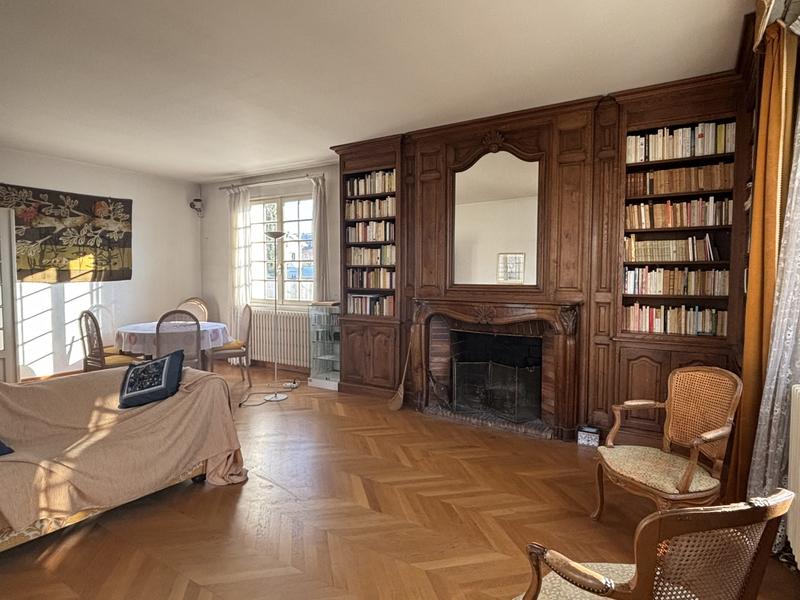 Maison - 163 m² - 7 pièces