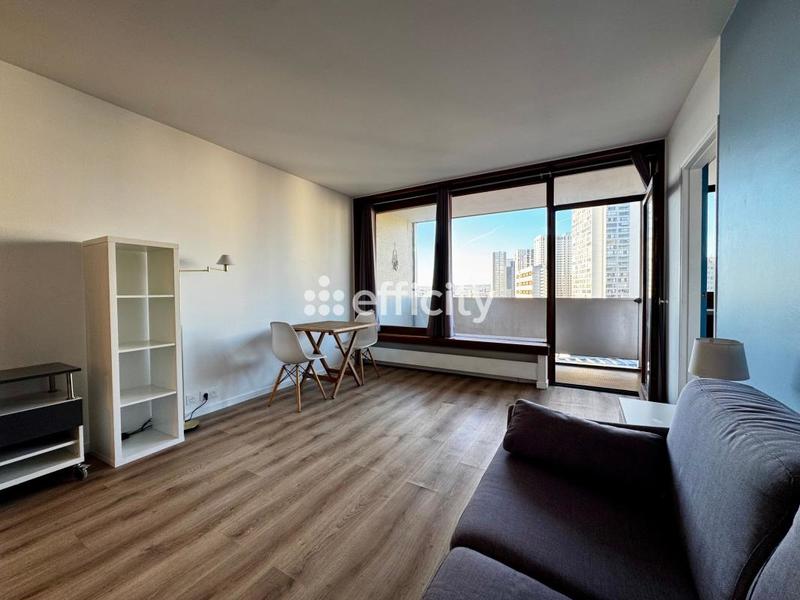 Studio - 32 m² - 1 pièce