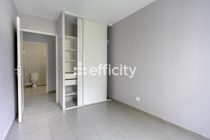 Appartement - 86 m² - 4 pièces