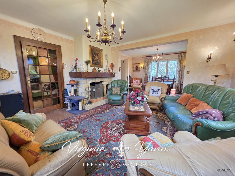 Maison - 105 m² - 5 pièces