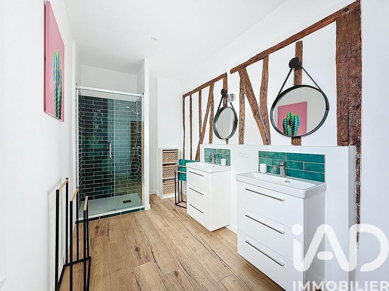 Maison de ville - 205 m² - 8 pièces