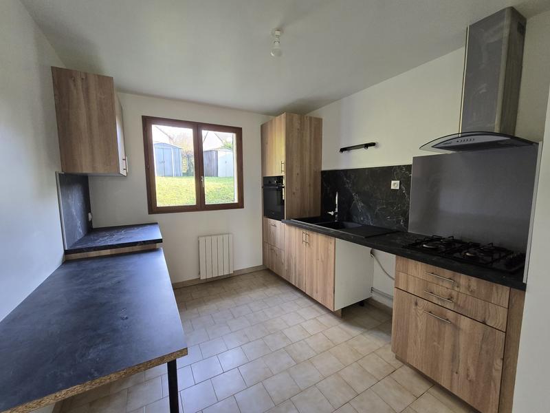 Maison - 93 m² - 5 pièces