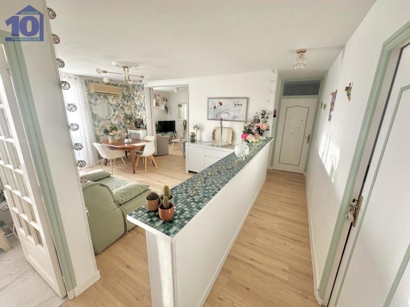 Appartement - 81 m² - 3 pièces