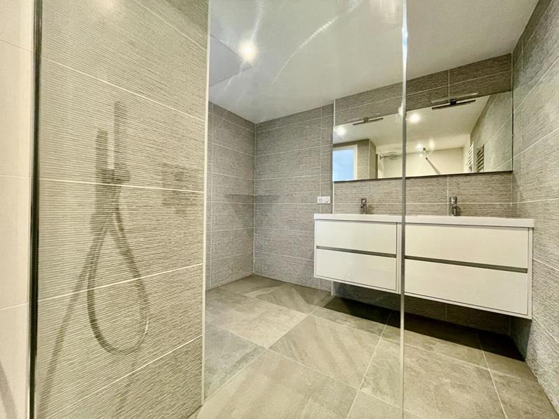 Appartement - 77 m² - 3 pièces