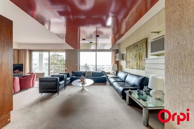 Appartement - 131 m² - 4 pièces