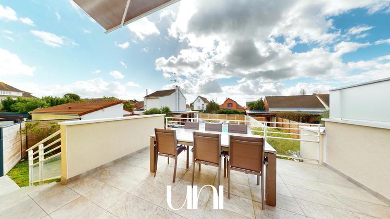 Maison - 180 m² - 6 pièces